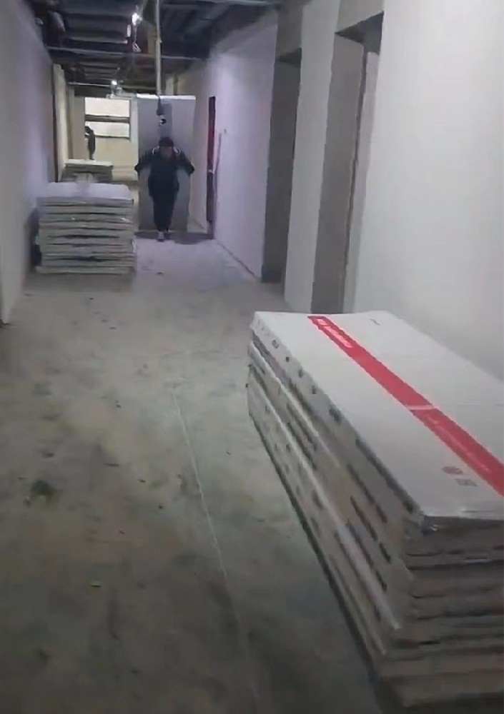装修材料搬迁